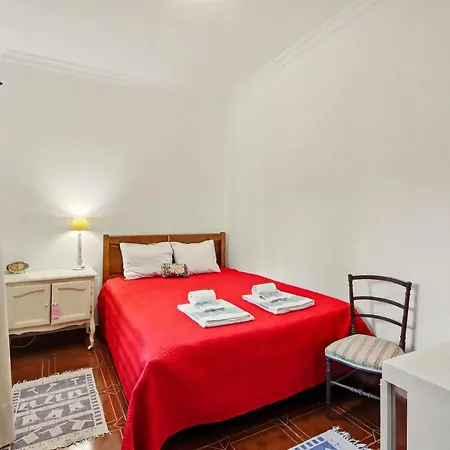 Semesterbostad Casa Na Aldeia