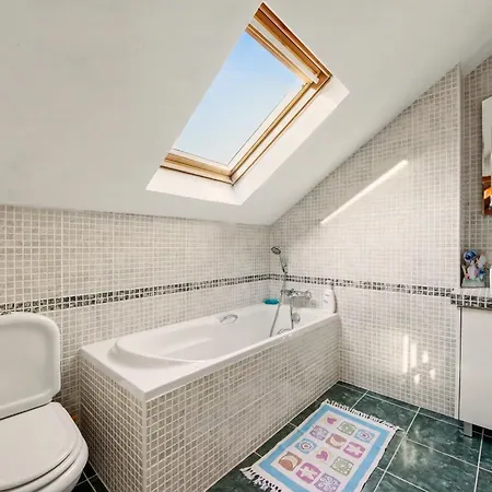 Semesterbostad Casa Na Aldeia