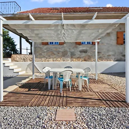 Casa Na Aldeia Aroes (Aveiro)